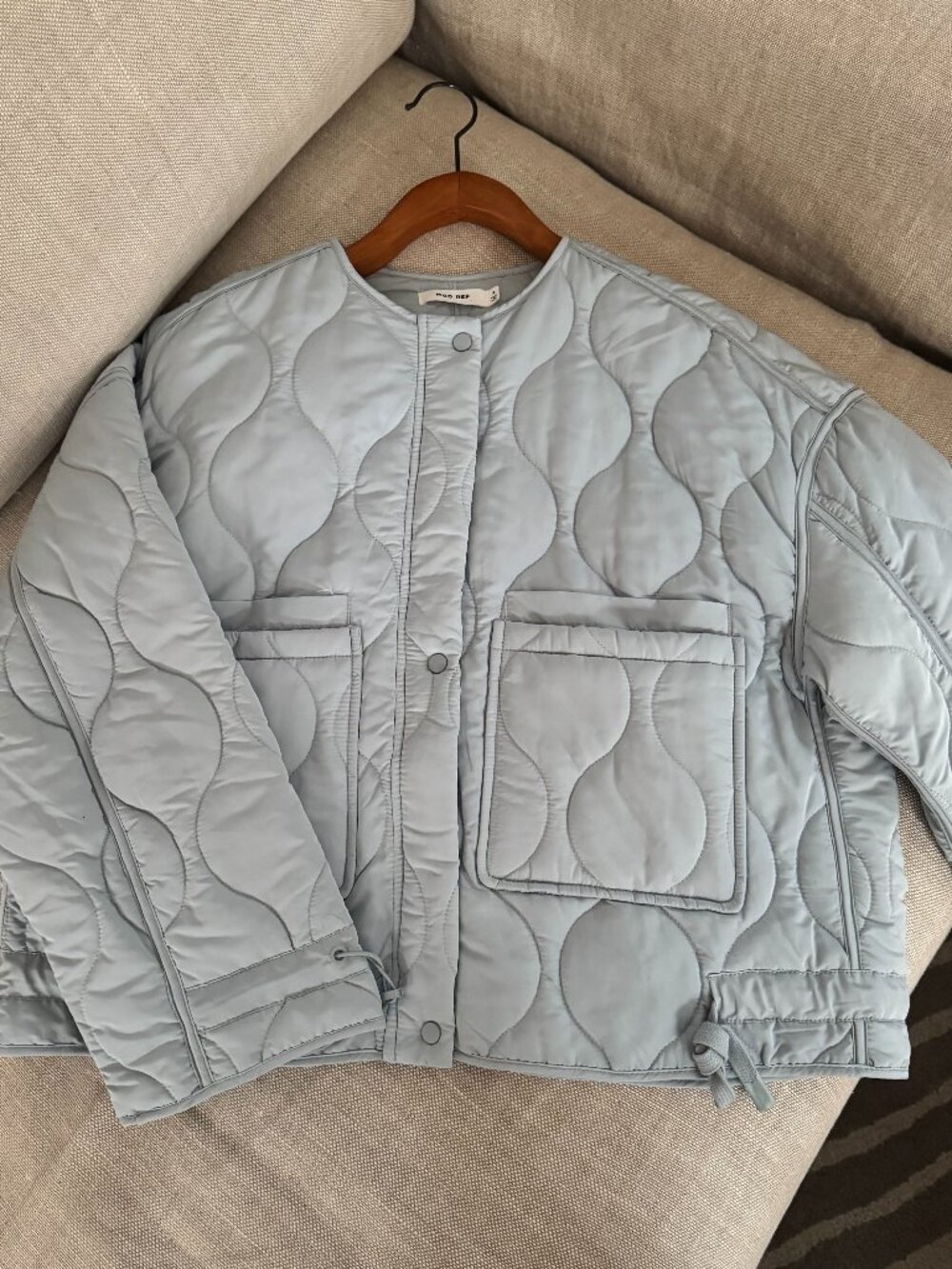 MOD REF The Kara Quilted Zip & Snap Front Puffer Jacket in Light Sky Blue